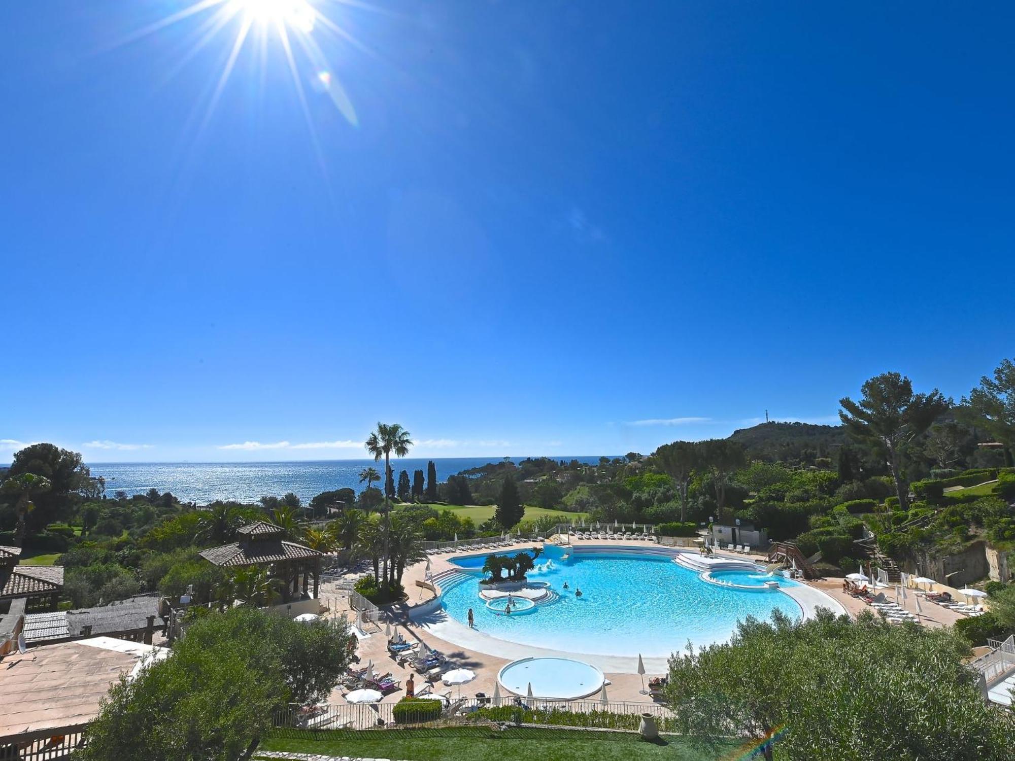 Apartment Village Cap Esterel - Le Village-81 By Interhome Сен-Рафаэль Экстерьер фото