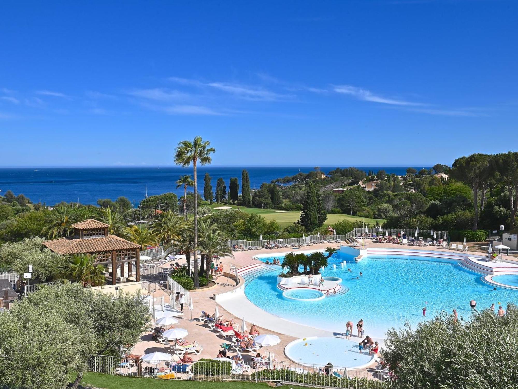 Apartment Village Cap Esterel - Le Village-81 By Interhome Сен-Рафаэль Экстерьер фото