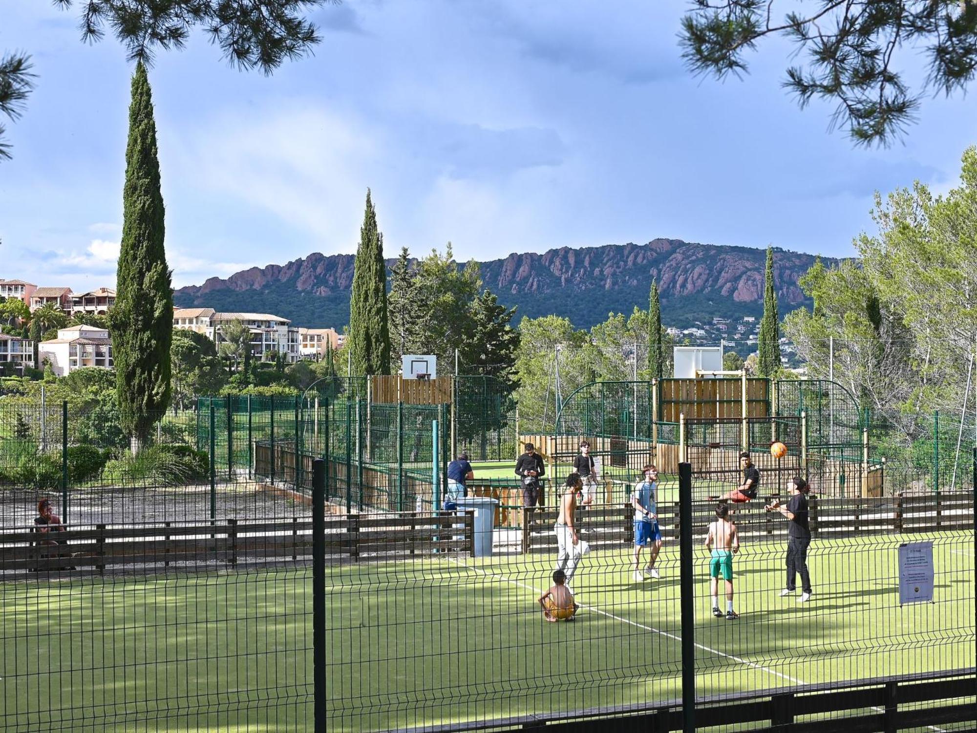 Apartment Village Cap Esterel - Le Village-81 By Interhome Сен-Рафаэль Экстерьер фото