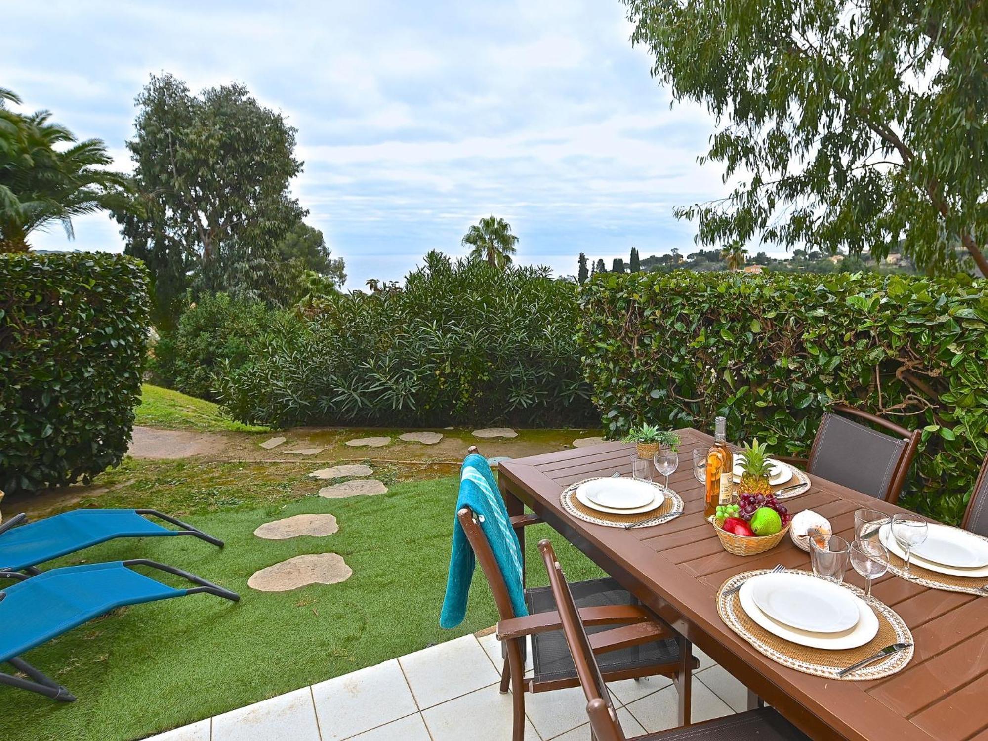 Apartment Village Cap Esterel - Le Village-81 By Interhome Сен-Рафаэль Экстерьер фото